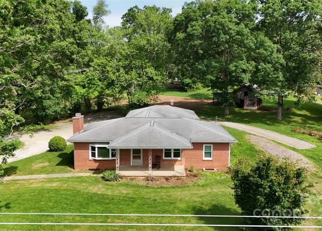 Property at 455 Cane Creek Rd, Fletcher, NC 28732, 3 beds, 1 bath