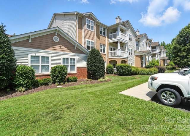 Property at 12435 Copper Mountain Blvd, Charlotte, NC 28277, 3 beds, 2 baths