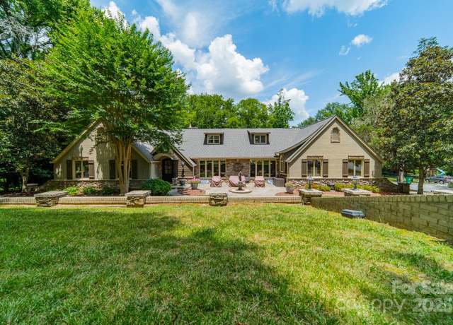 Property at 4531 Montibello Dr, Charlotte, NC 28226, 5 beds, 5.5 baths