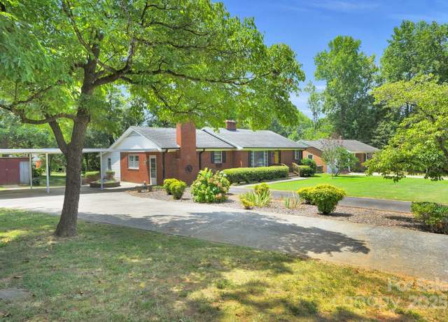 Property at 310 Culpepper St, Monroe, NC 28112, 3 beds, 1 bath