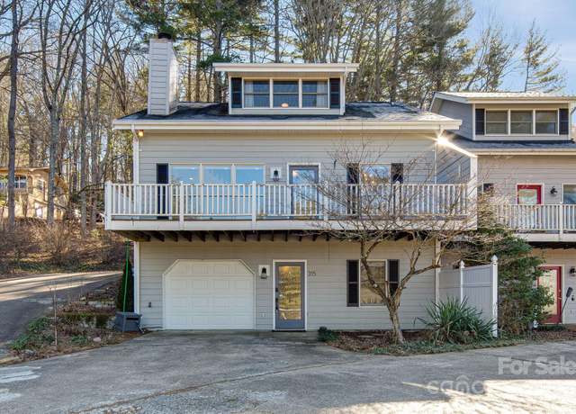 Property at 315 Hillside Dr, Burnsville, NC 28714, 4 beds, 4.5 baths