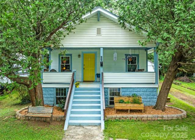 Property at 76 Allen St, Asheville, NC 28806, 2 beds, 1 bath
