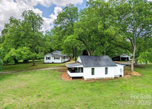Property at 615 & 625 Irish Potato Rd, Concord, NC 28025, 4 beds, 3 baths
