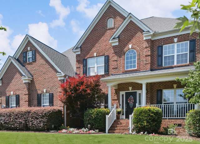 Property at 6523 Alba Rose Ln, Huntersville, NC 28078, 5 beds, 4 baths