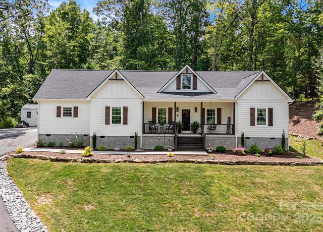 Property at 70 Jp Huggins Dr, Hendersonville, NC 28791, 4 beds, 3 baths