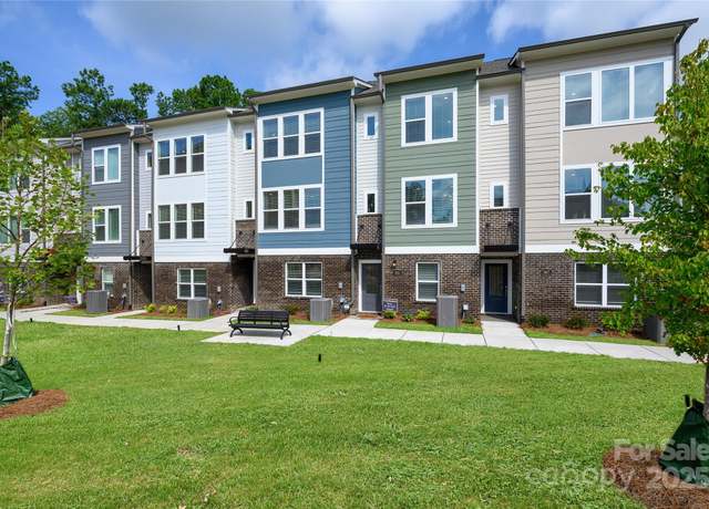 Property at 1429 Lithium Ln, Charlotte, NC 28211, 3 beds, 3.5 baths