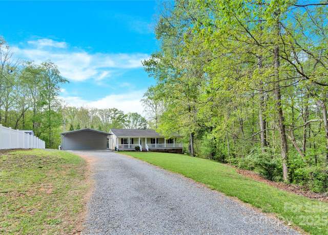 Property at 2315 Collins Dr, Albemarle, NC 28001, 3 beds, 2 baths