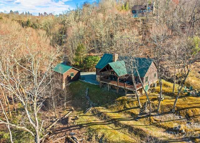 Property at 106 Dandelion Ln, Banner Elk, NC 28604, 3 beds, 2 baths