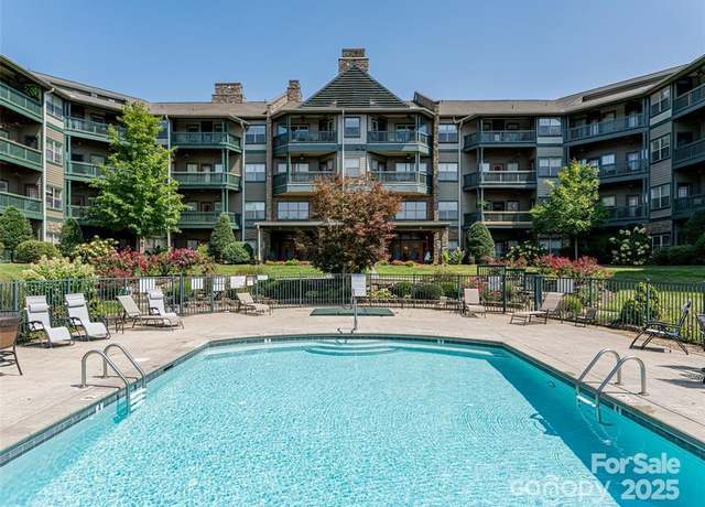 Property at 9 Kenilworth Knl #404, Asheville, NC 28805, 1 bed, 1 bath