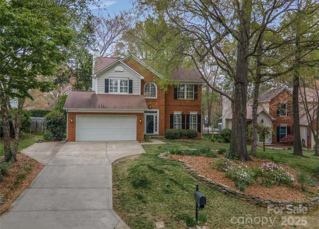 Property at 108 Kinderston Dr, Davidson, NC 28036, 4 beds, 2.5 baths
