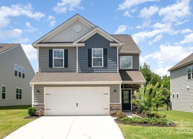 Property at 12912 Canterbury Castle Dr, Charlotte, NC 28273, 4 beds, 3 baths