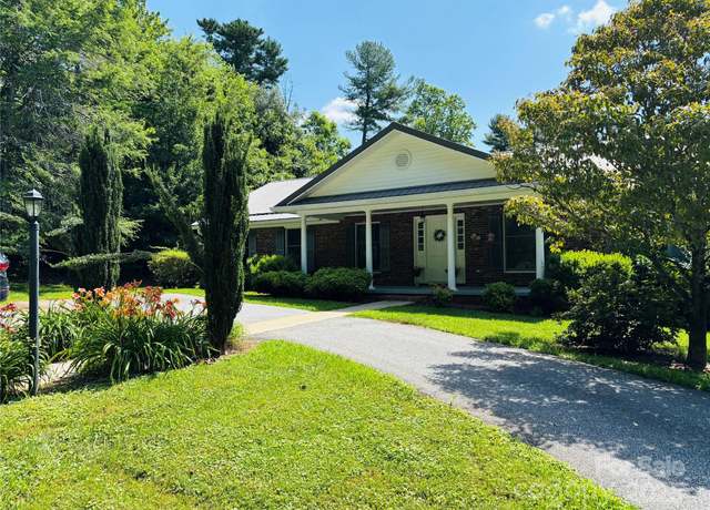 Property at 328 Melody Ln, Saluda, NC 28773, 4 beds, 2.5 baths