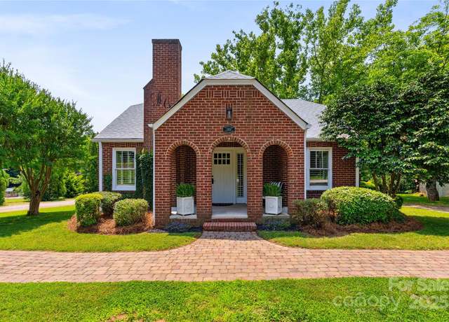 Property at 1302 E Rutherford St, Landrum, SC 29356, 4 beds, 2 baths