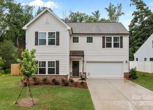 Property at 2535 Andes Dr, Statesville, NC 28625, 3 beds, 2.5 baths