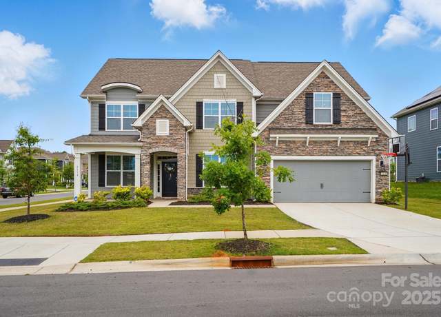 Property at 5114 Whispy Vines Ln, Huntersville, NC 28078, 6 beds, 4.5 baths