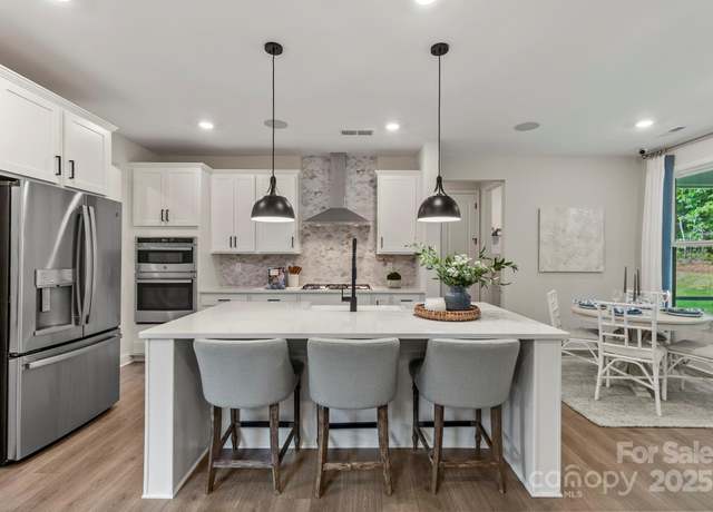 Property at 13408 Chopin Ridge Rd, Huntersville, NC 28078, 5 beds, 4.5 baths