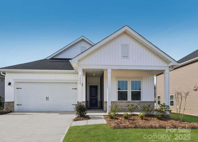 Property at 1229 Morehead Dr, Salisbury, NC 28144, 3 beds, 2 baths