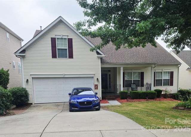 Property at 2226 Elendil Ln, Charlotte, NC 28269, 3 beds, 2 baths