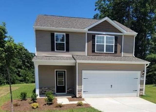 Property at 1059 Russell Dr, Winston Salem, NC 27127, 4 beds, 2.5 baths