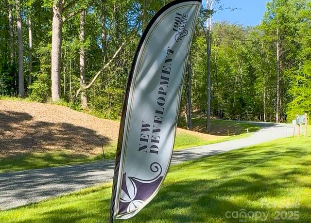 Property at 77 Reserve Way, Hendersonville, NC 28739