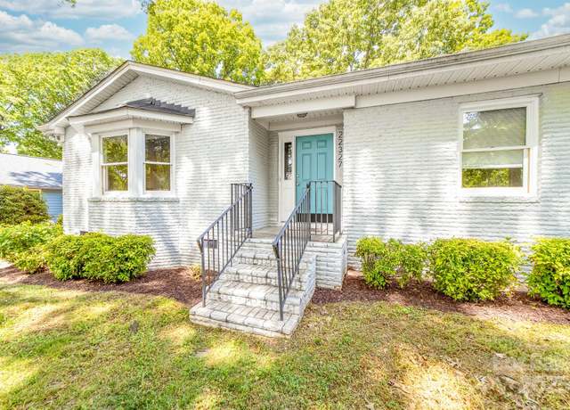 Property at 22330 Torrence Chapel Rd, Cornelius, NC 28031, 3 beds, 2 baths
