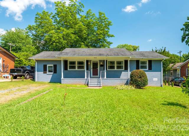 Property at 4930 Crestmont Dr, Charlotte, NC 28205, 3 beds, 2 baths