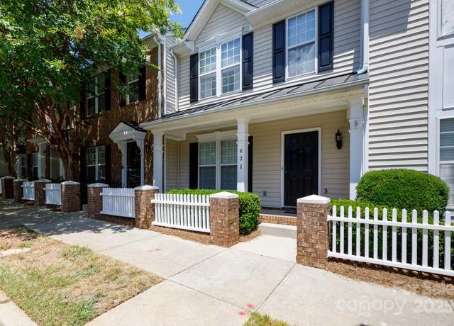 Property at 621 Atherton Way, Rock Hill, SC 29730, 2 beds, 2.5 baths