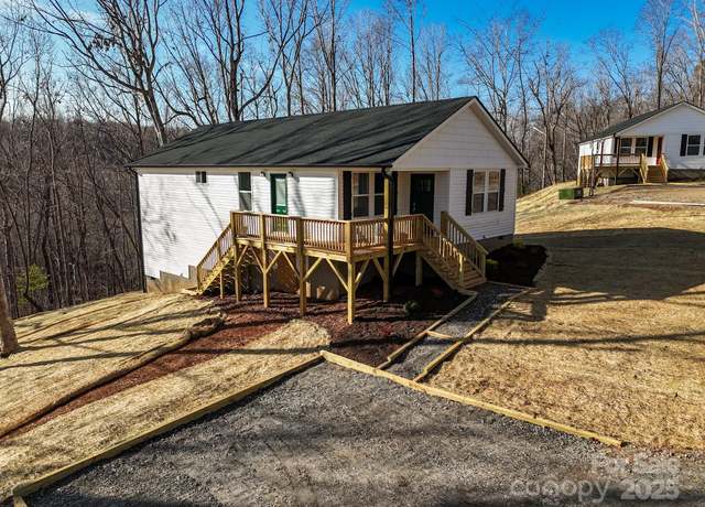 Property at 5225 Howard Gap Rd, Saluda, NC 28773, 3 beds, 2 baths