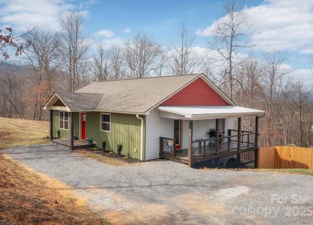 Property at 75 Dry Rdg, Canton, NC 28716, 3 beds, 2 baths