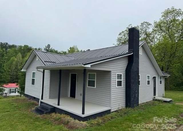 Property at 2342 Brookwood Dr, Valdese, NC 28690, 3 beds, 1.5 baths