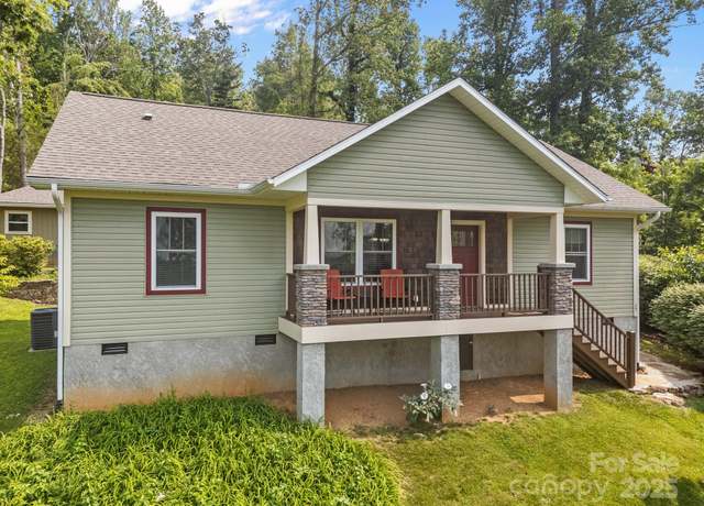 Property at 17 Laurel Rd, Arden, NC 28704, 3 beds, 2 baths