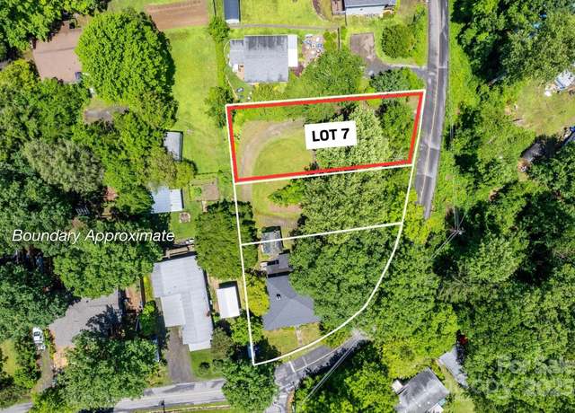 Property at 113 4th St #7, Black Mountain, NC 28711
