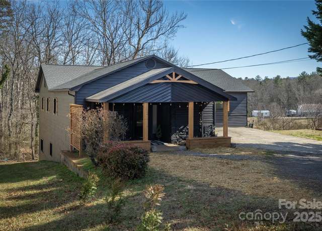 Property at 1143 Church St NW, Valdese, NC 28690, 4 beds, 4 baths