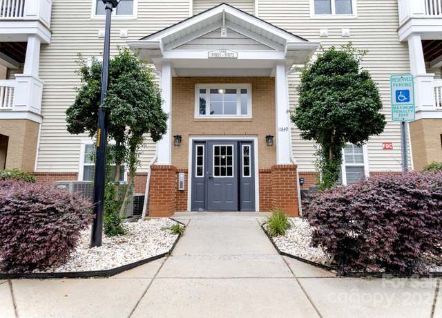 Property at 11867 Ridgeway Park Dr, Charlotte, NC 28277, 2 beds, 2 baths