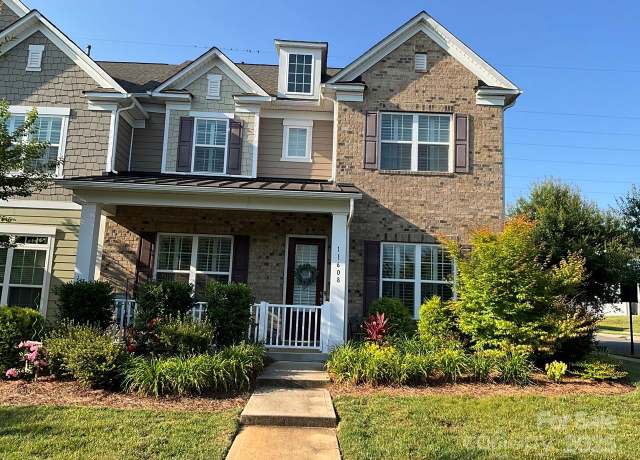 Property at 11608 Founders Park Ln, Pineville, NC 28134, 3 beds, 3.5 baths