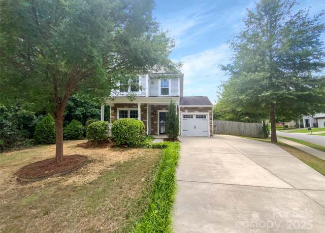 Property at 1104 Rook Rd, Charlotte, NC 28216, 3 beds, 2.5 baths
