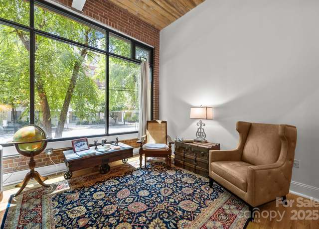 Property at 310 Arlington Ave #207, Charlotte, NC 28203, 1 bed, 1 bath