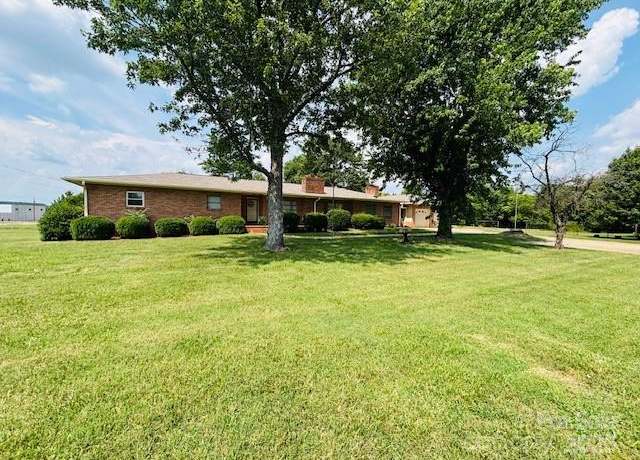 Property at 549 Piney Ridge Rd, Forest City, NC 28043, 3 beds, 1.5 baths