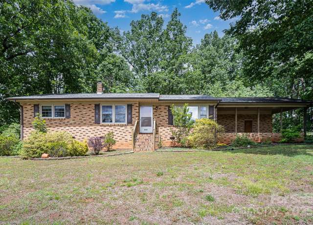 Property at 2631 Ivey Church Rd, Lincolnton, NC 28092, 3 beds, 2 baths