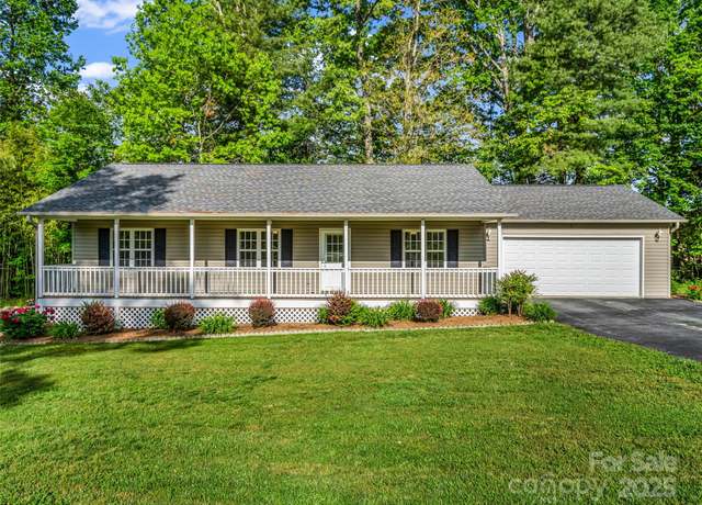 Property at 77 Simmons Dr, East Flat Rock, NC 28726, 3 beds, 2 baths