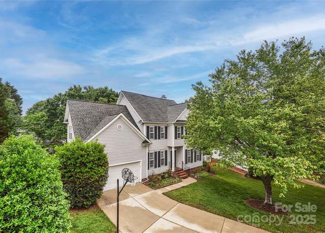 Property at 10434 Blackstock Rd, Huntersville, NC 28078, 4 beds, 2.5 baths
