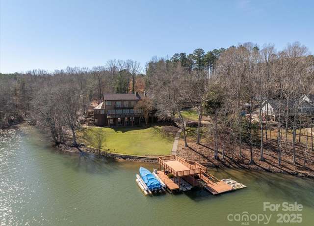 Property at 2700 River Ridge Pl, Fort Mill, SC 29708, 5 beds, 6.5 baths
