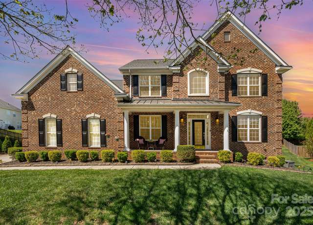 Property at 2003 Ptarmigan Ct, Waxhaw, NC 28173, 4 beds, 3.5 baths
