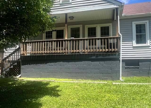 Property at 56 Love Fox Rd, Burnsville, NC 28714, 4 beds, 1 bath