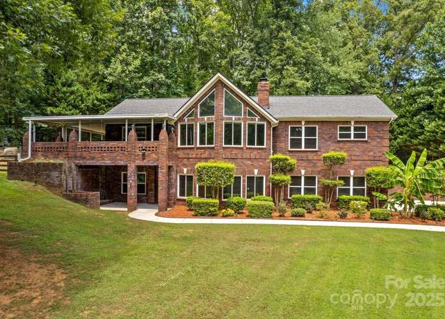 Property at 4100 Hampton Rd, Salisbury, NC 28144, 3 beds, 3 baths