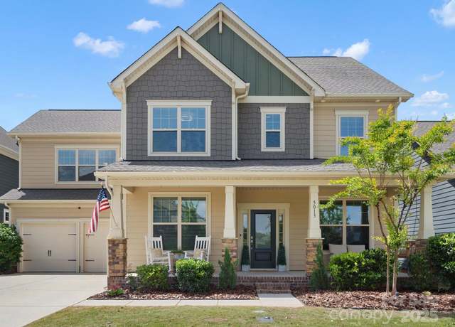 Property at 5013 Hamilton Mill Dr, Waxhaw, NC 28173, 4 beds, 3.5 baths