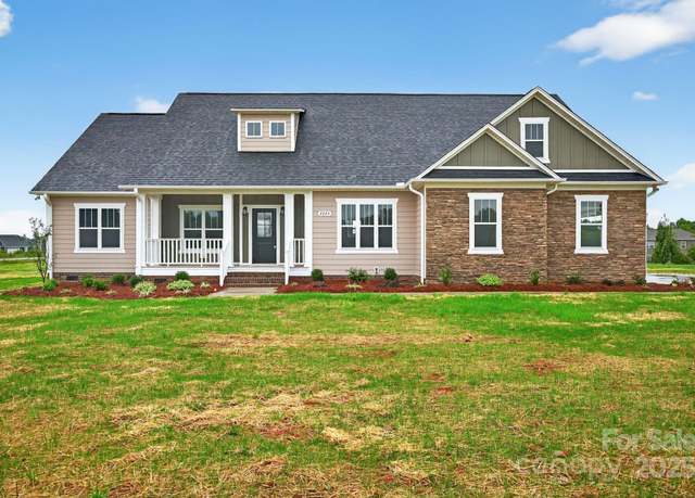 Property at 7245 Mooresville Rd, Salisbury, NC 28147, 3 beds, 2.5 baths