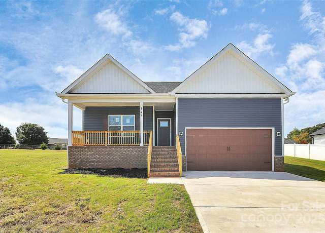 Property at 149 Tranquility Ln, Harmony, NC 28634, 3 beds, 2 baths