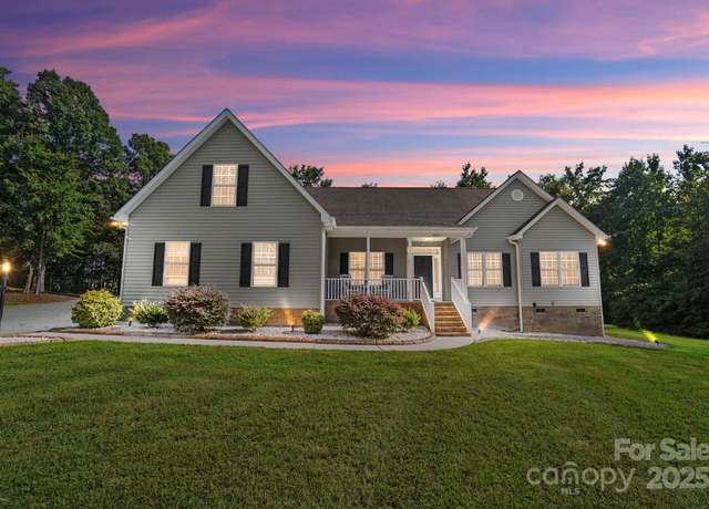 Property at 423 Old Dutch Rd, Indian Trail, NC 28079, 4 beds, 3.5 baths