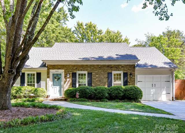 Property at 2401 Birnen Dr, Charlotte, NC 28210, 3 beds, 2 baths